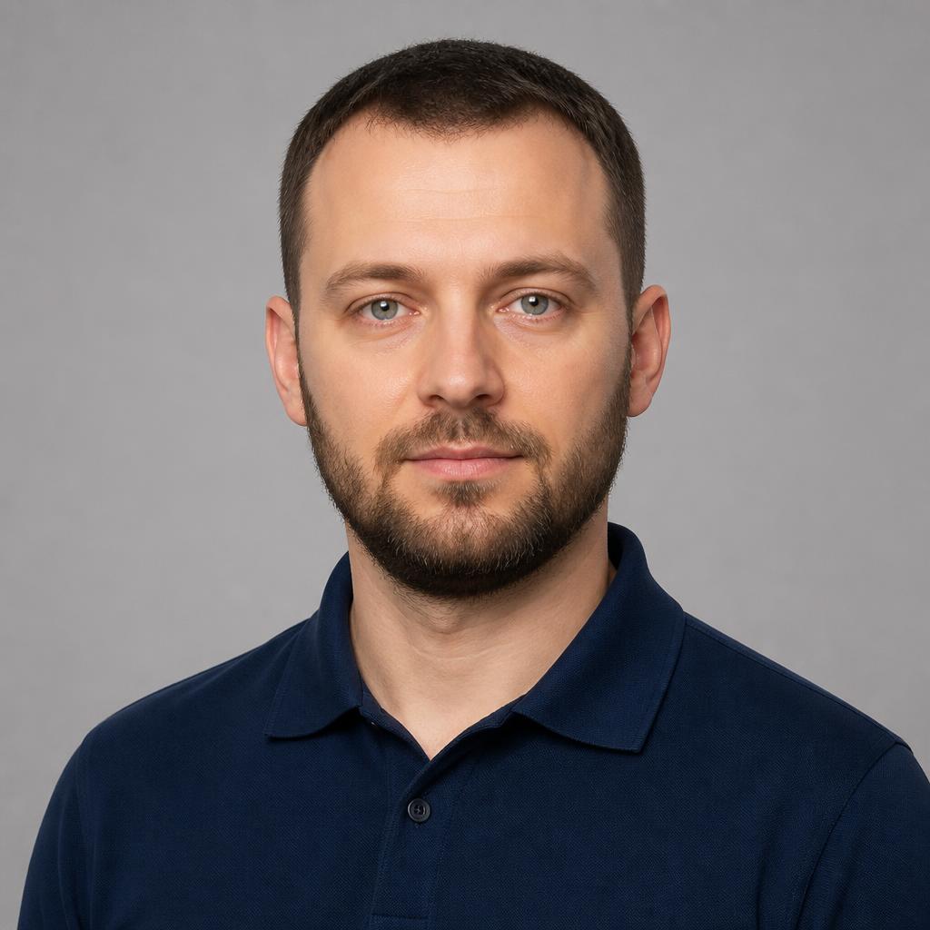 Олег Тарасов — Электромонтажник слаботочных систем