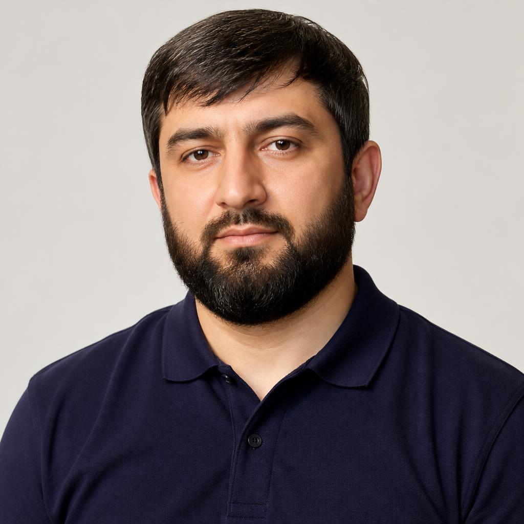 Мурад Алибеков — Сантехник-монтажник